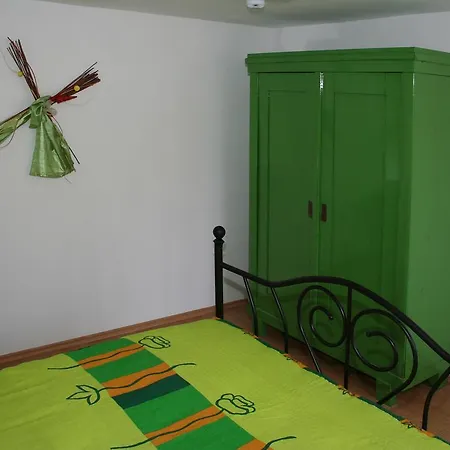 Διαμέρισμα Apartman Ema *
